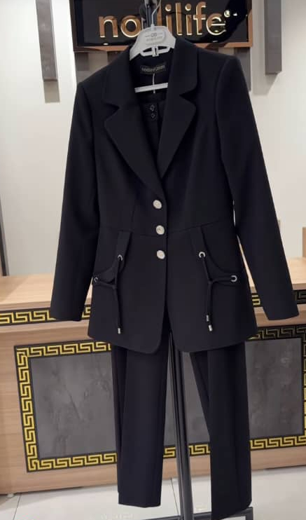 Black Stylist Suit